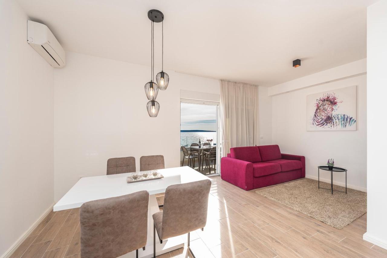 Villa Eni Apartments 2 Мандре Экстерьер фото